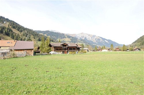 Foto 28 - Beautiful Apartment in Lenk in the Simmental Bernese Oberland Near the ski Area