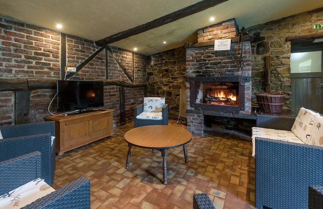 Holiday Home in Waimes With Private Pool - Foto 14