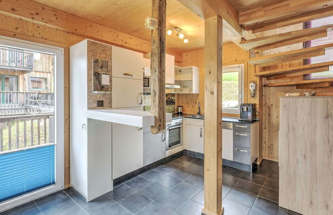 Cozy Chalet in Hohentauern near Forest - Foto 11