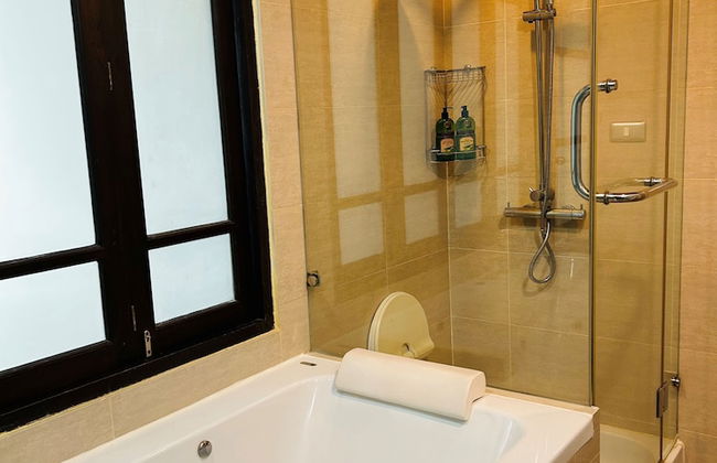 Royal Suite Hotel Bangkok - Photo 77