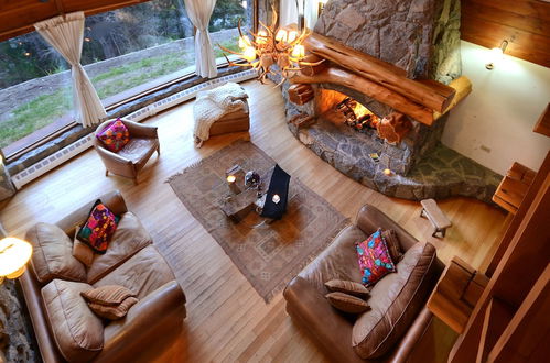 Photo 12 - Amazing 4 Bedroom Chalet Villa Traful VT1 by Apartments Bariloche