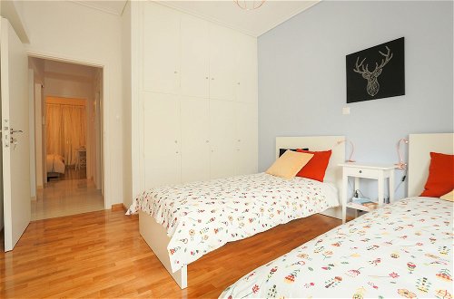 Foto 4 - Cosy & Bright 2 Bedroom Apartment in Koukaki