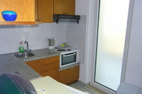 Photo 6 - Cypriana Apartments