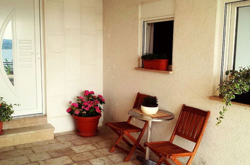 Photo 2 - Luxurious Apartment in Dalmatia Near the Sea