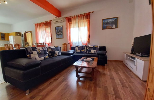 Detached House at Country Side, Fenced Private Garden Ideal for 2 Fam, Wifi - Foto 8