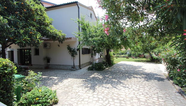 Entrada (vista interior)