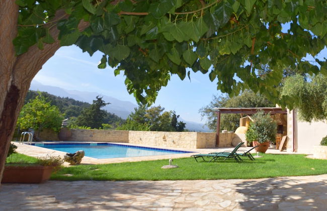 Filippou Villa - Living In Nature - Photo 1