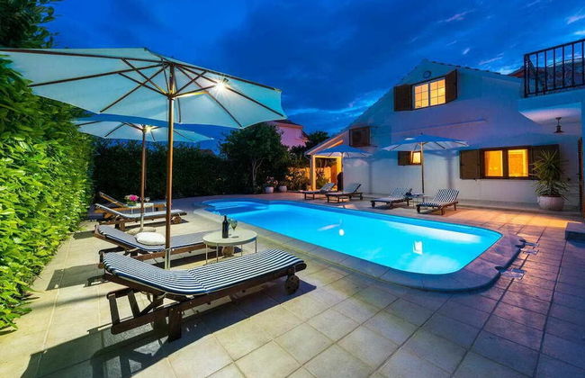 Villa Tina - Foto 1