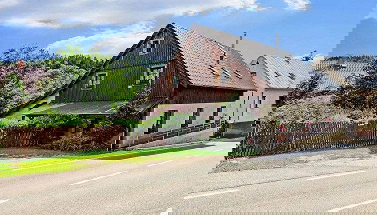 Photo 1 - Modern Holiday Home in Cerny Dul With Garden