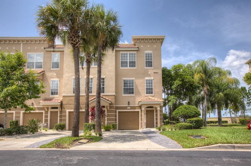 Photo 21 - Spacious Vista Cay Townhome Newly Furnished