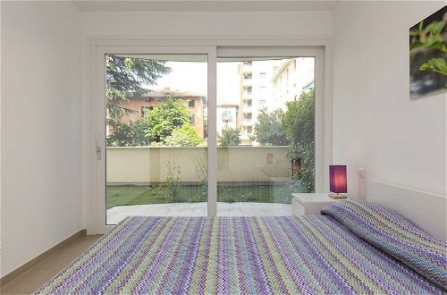 Photo 42 - Roggia Apartments