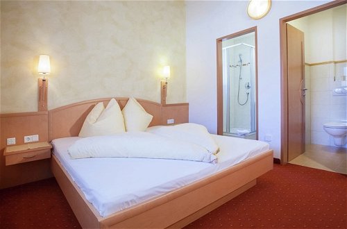 Foto 5 - Luxurious Apartment in Kaltenbach With Sauna