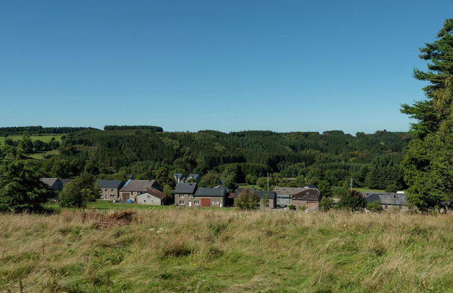 Farmhouse Situated at the Edge of the Woods - Foto 22