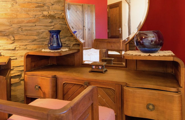 Farmhouse Situated at the Edge of the Woods - Foto 2