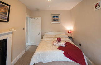 Photo 2 - Charming 2-bed Apartment in Donegal Town Centre