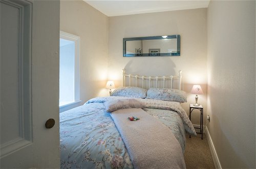 Photo 3 - Charming 2-bed Apartment in Donegal Town Centre