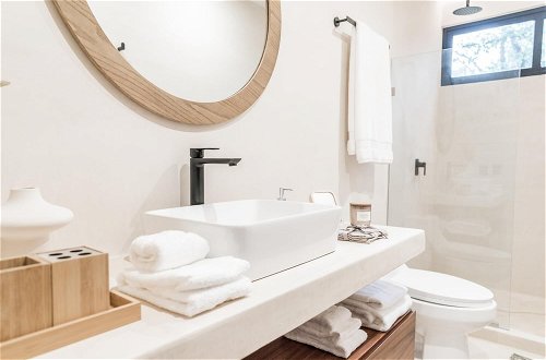Foto 4 - Exclusive Luxurious 2 Apartments Aldea Zama Private Pool Jacuzzi Uncovered Patio