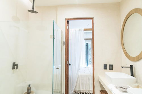 Foto 8 - Exclusive Luxurious 2 Apartments Aldea Zama Private Pool Jacuzzi Uncovered Patio