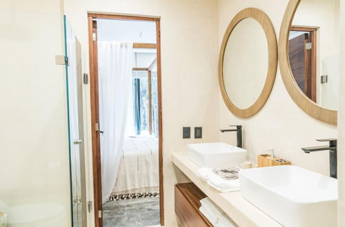 Foto 38 - Exclusive Luxurious 2 Apartments Aldea Zama Private Pool Jacuzzi Uncovered Patio