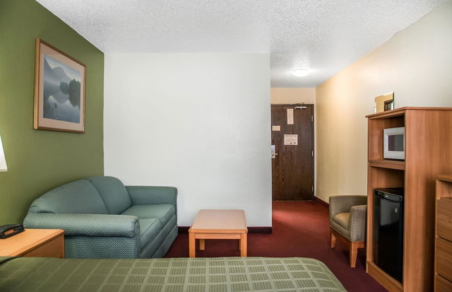 Hudson Inn & Suites - Foto 11