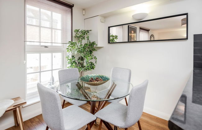 Beautiful Central Windsor Apartment - Foto 6