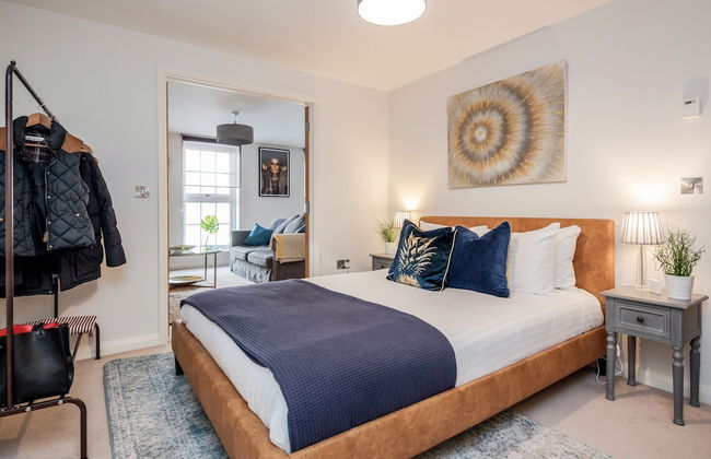 Beautiful Central Windsor Apartment - Foto 1