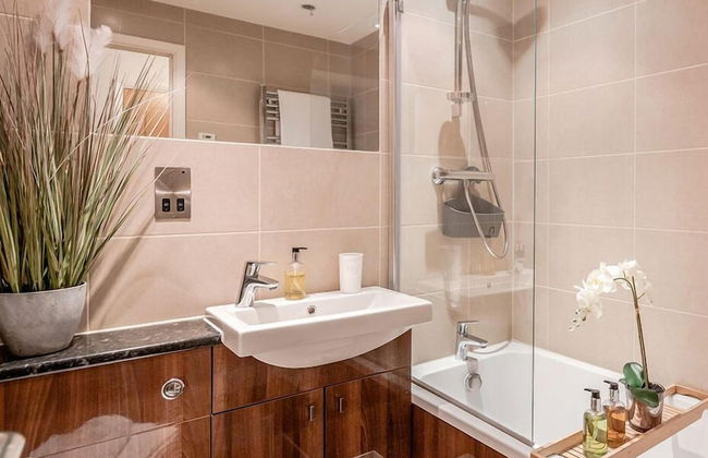 Beautiful Central Windsor Apartment - Foto 14