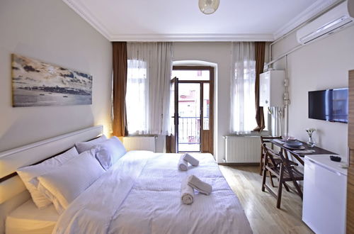 Photo 9 - Sunshine Taksim Suite