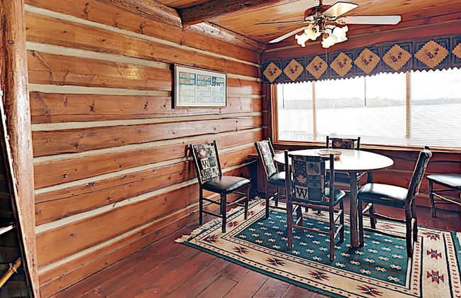 Grand Pines Cabin Number 2 - Foto 22