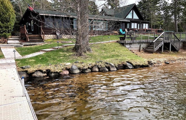 Grand Pines Cabin Number 2 - Foto 1