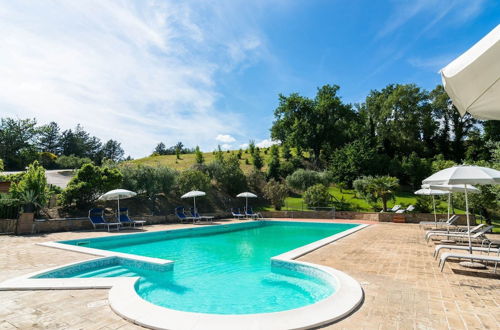 Photo 11 - Secluded Mansion in Perugia with Hot Tub