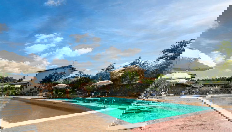 Foto 1 - Farmhouse in Perugia With Swimming Pool