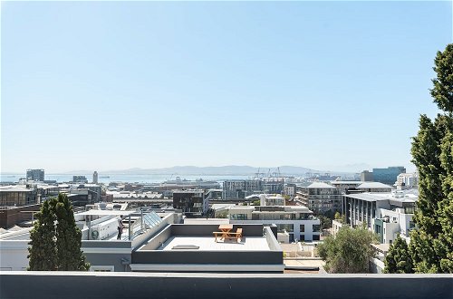 Foto 25 - Modern Apartment in De Waterkant | Private Rooftop