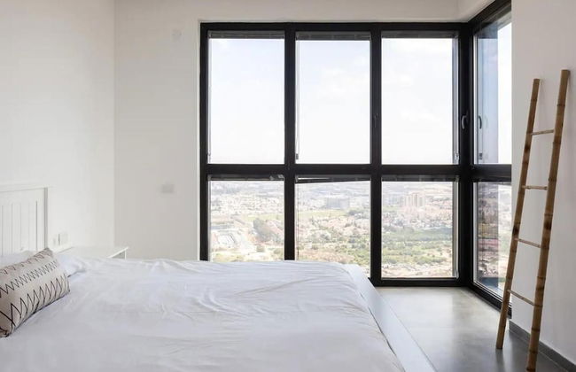 Luxury Penthouse on High Floor with Hot Tub - Foto 9