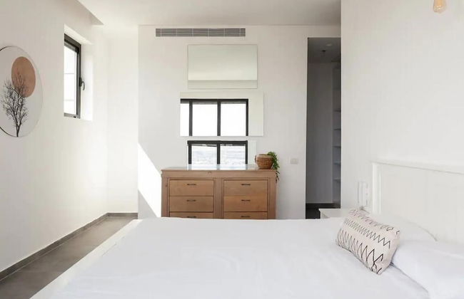 Luxury Penthouse on High Floor with Hot Tub - Foto 10