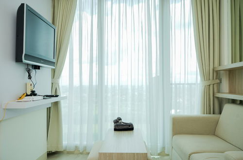 Foto 1 - Comfy and Nice 1BR at Tree Park City BSD Apartment