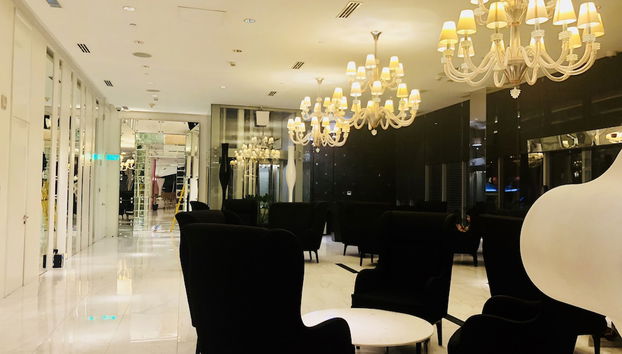 Lobby sitting area