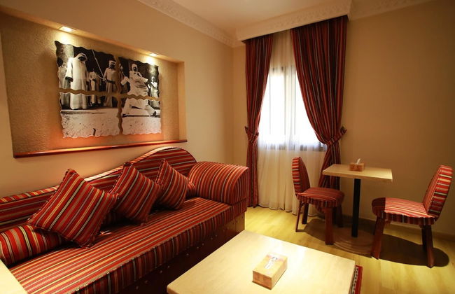 Al Liwan Suites Rawdat Al Khail - Photo 28