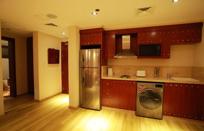 Al Liwan Suites Rawdat Al Khail - Photo 21