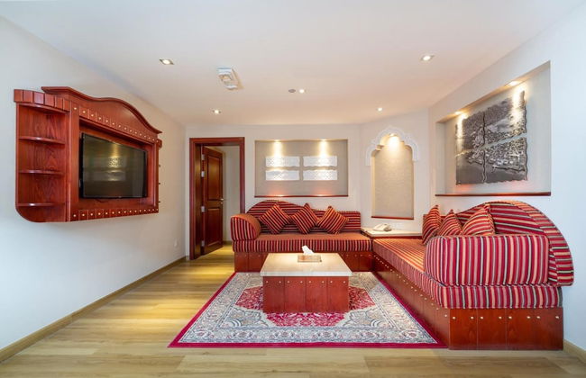 Al Liwan Suites Rawdat Al Khail - Photo 27