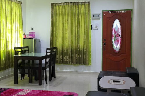 Photo 12 - Noor Homestay