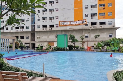Photo 18 - Minimalist And Best Deal 2Br Green Pramuka City Apartment