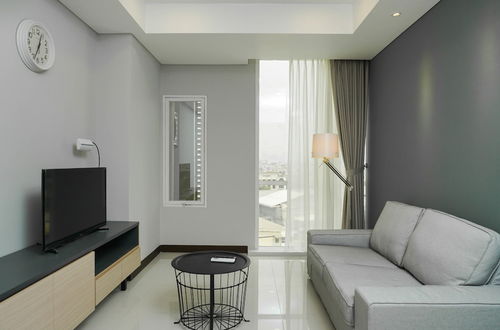 Foto 7 - 1BR Apartment with Study Room at Gallery West Residence