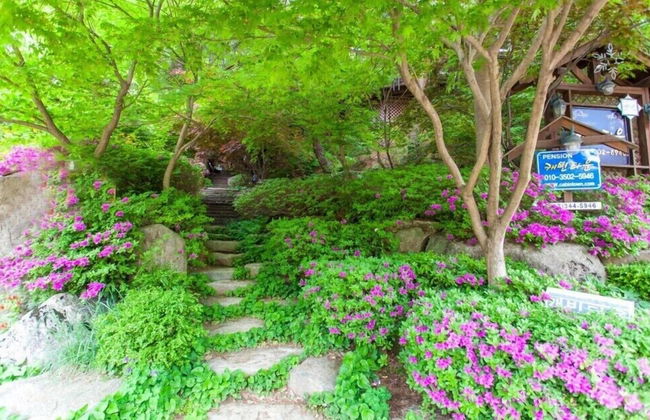 Cabin Town Pension - Photo 44