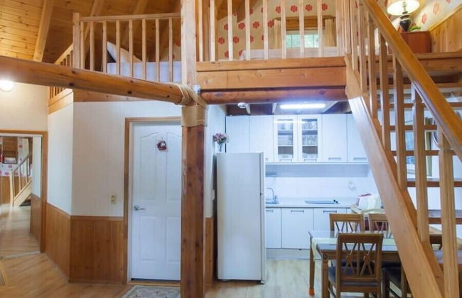 Cabin Town Pension - Photo 33