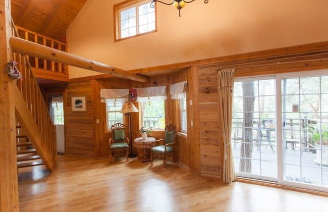 Cabin Town Pension - Photo 13