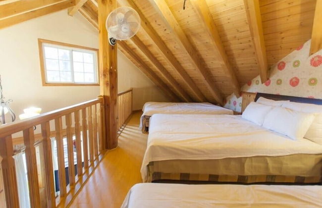 Cabin Town Pension - Photo 7