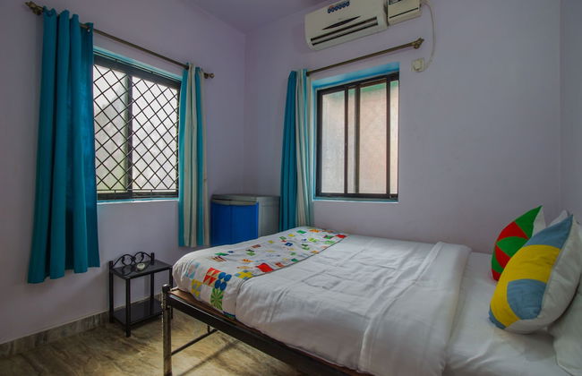 OYO 14585 Home Cozy 2BHK Titos Lane Baga - Foto 1