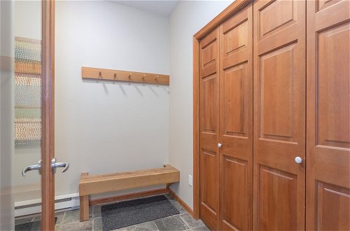 Photo 4 - Bright & Spacious 2 Bedroom Situated in Blueberry Hills