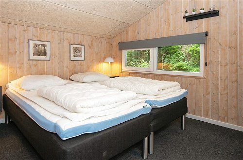 Photo 5 - 12 Person Holiday Home in Glesborg